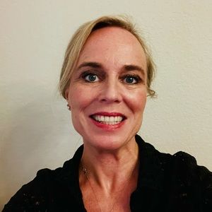 Meet your Posher, Anne